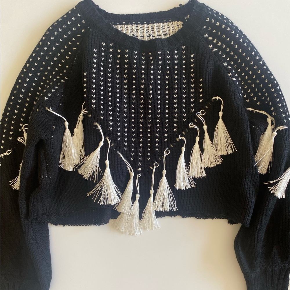 FREE PEOPLE TASSEL SWEATER